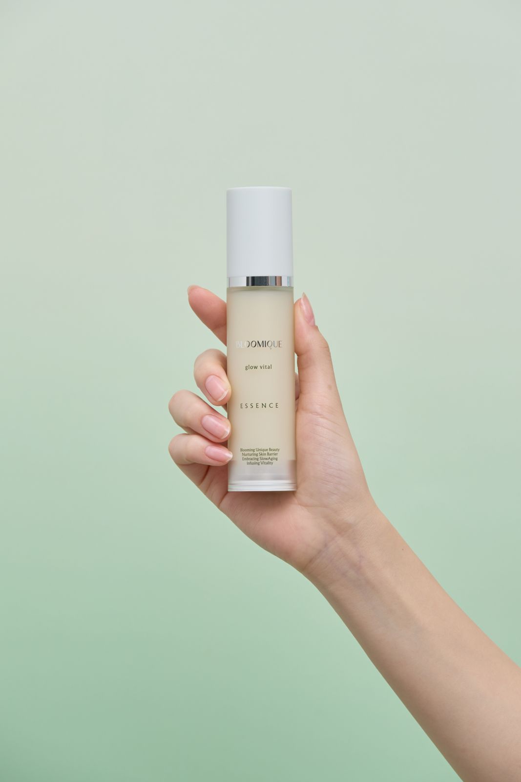 BLOOMIQUE · 스킨케어 라인 (모델컷) 모델 컷