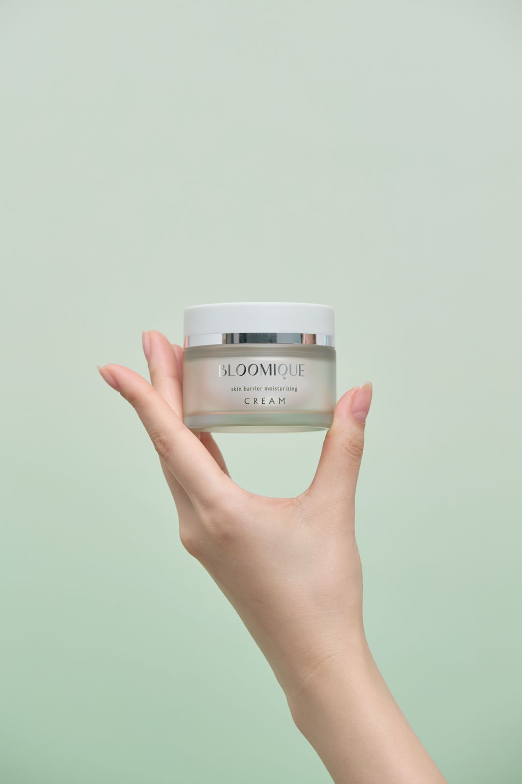 BLOOMIQUE · 스킨케어 라인 (모델컷) 모델 컷