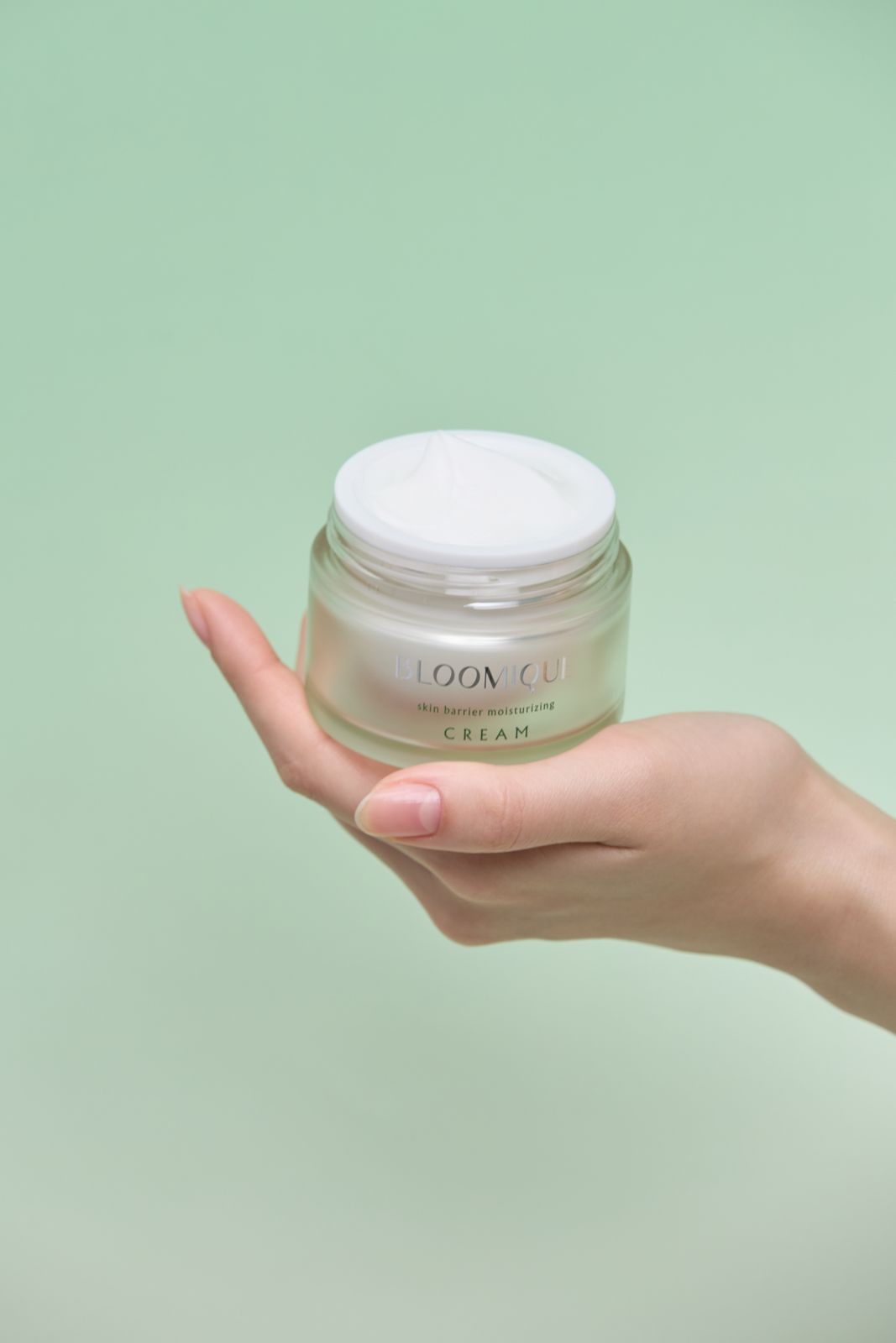 BLOOMIQUE · 스킨케어 라인 (모델컷) 모델 컷