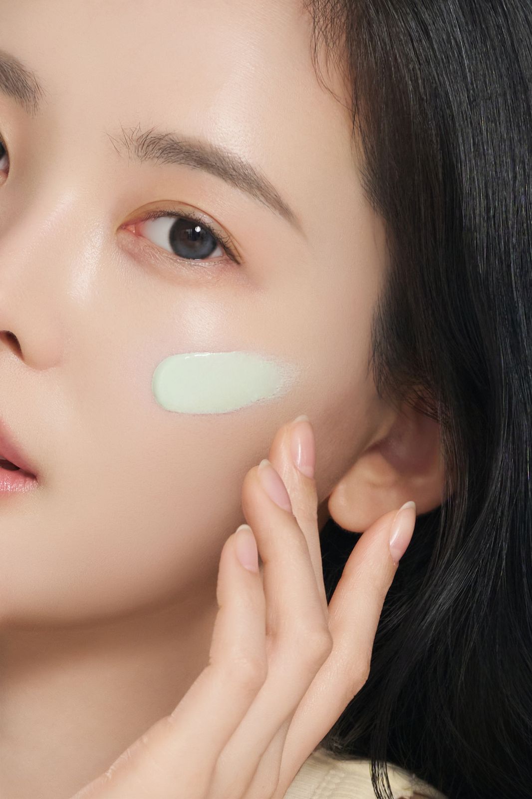 BONAMEDUSA · 스킨 체인징 메이크업 베이스 제품 촬영 컷