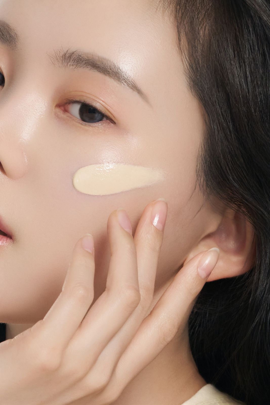 BONAMEDUSA · 스킨 체인징 메이크업 베이스 제품 촬영 컷