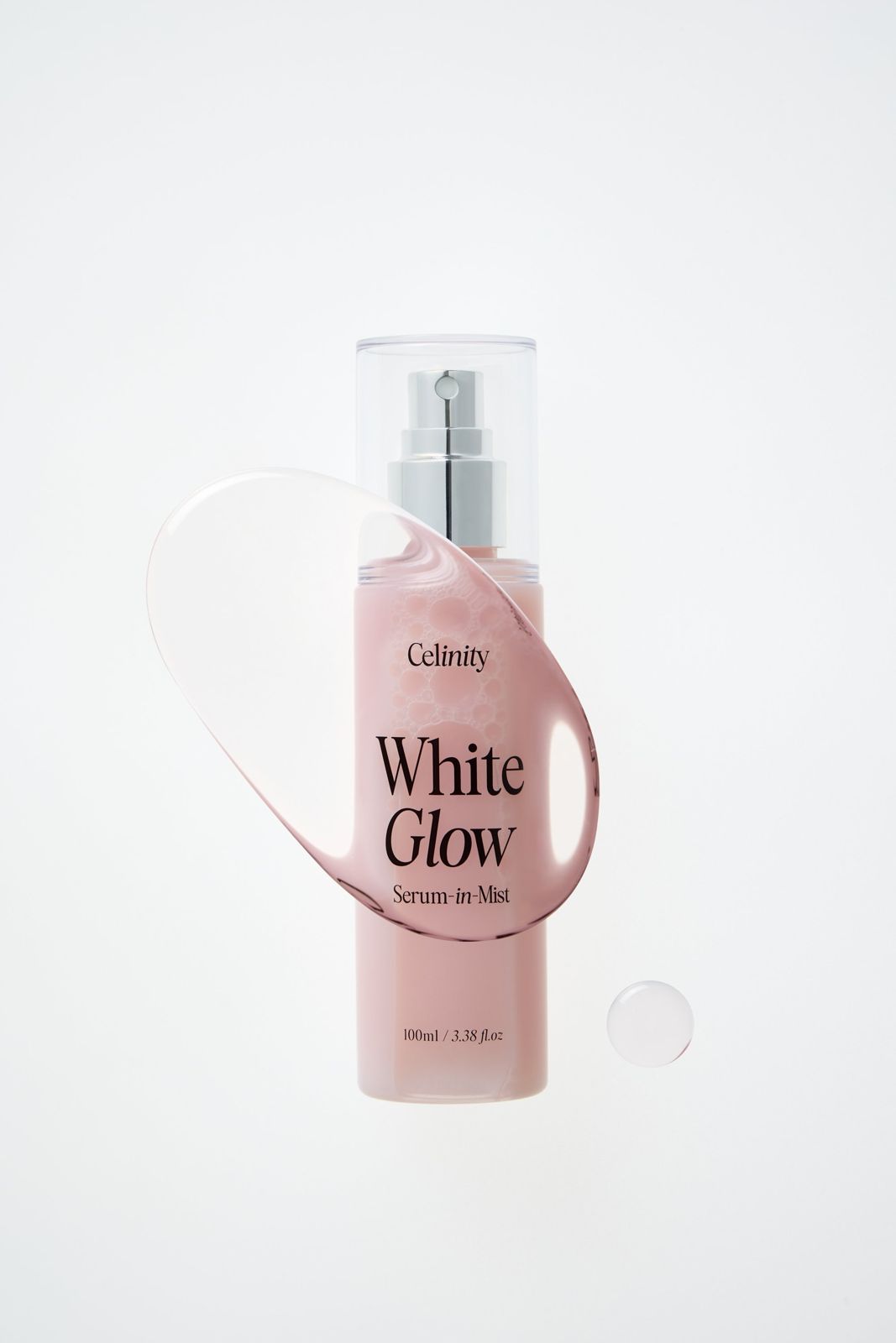 CELINITY · 미스트 — 제품 옆에 물방울형 텍스처 스월을 연출한 컷