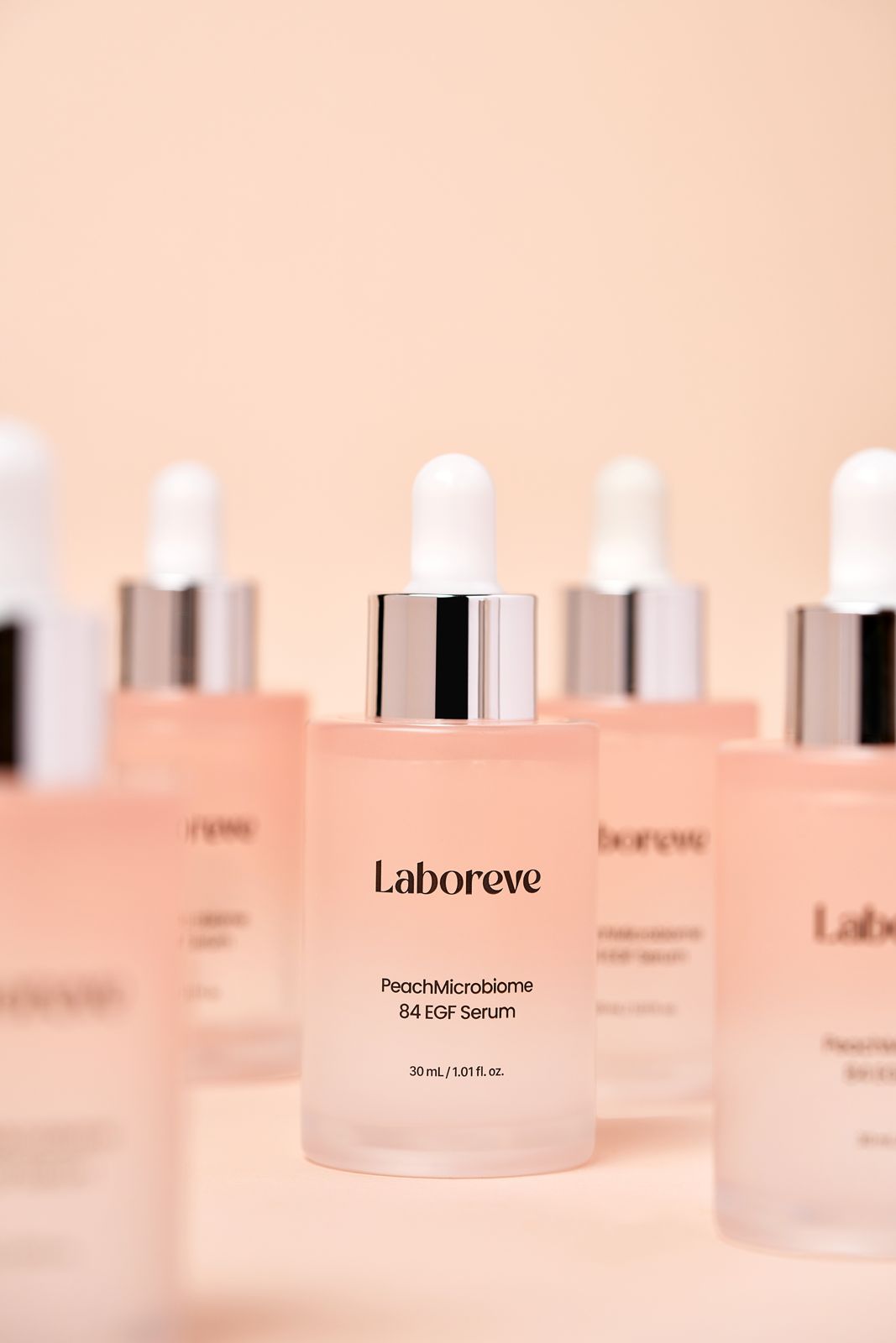 LABOREVE · EGF 세럼 — 제품 여러 개를 세운 그룹컷