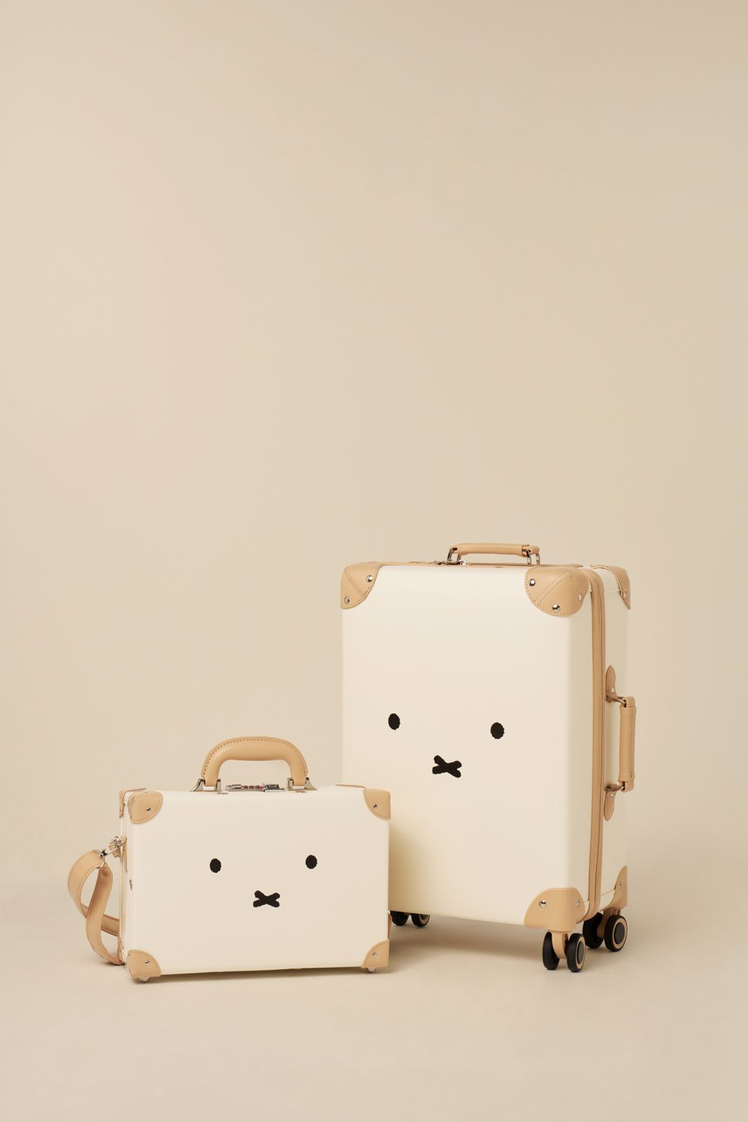 MIFFY · 미피 빈티지 라인 캐리어 제품 촬영 컷