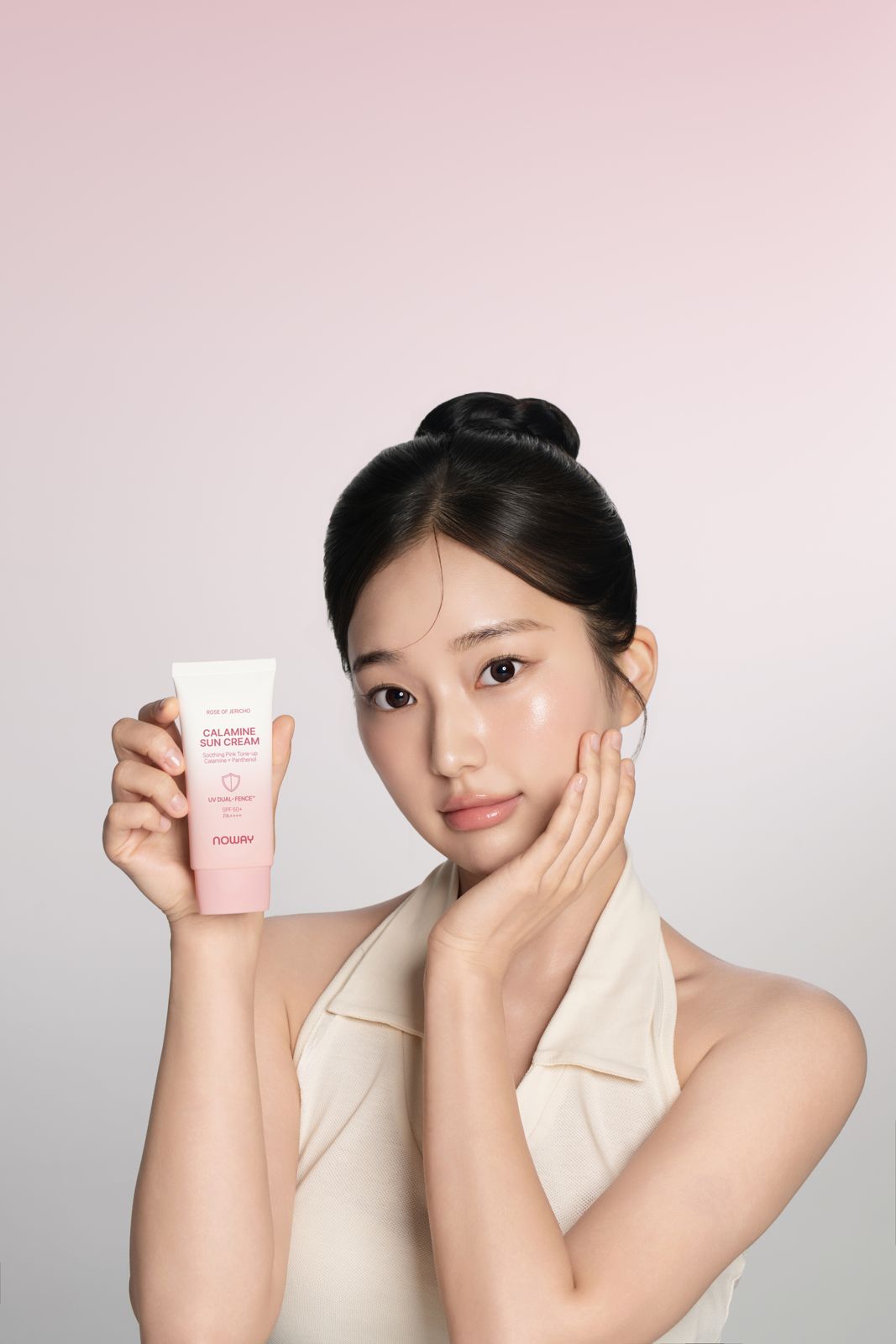 NOWAY · 칼라민 진정 핑크 톤업 선크림 (모델컷) 모델 컷