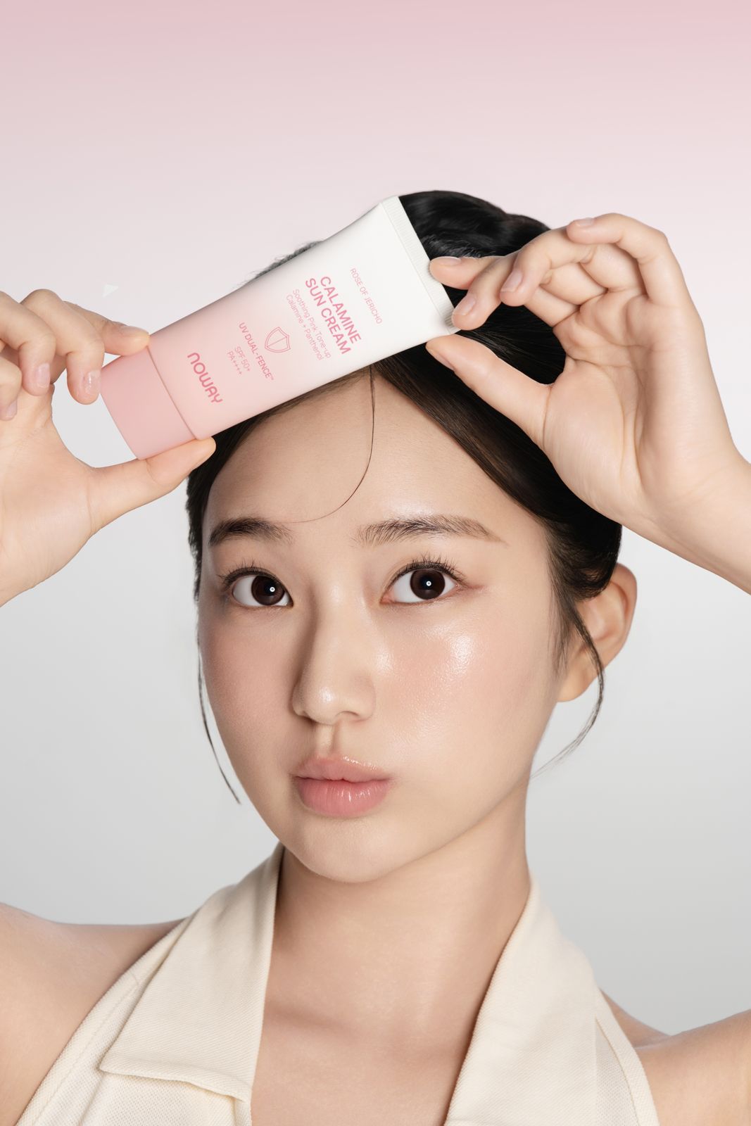 NOWAY · 칼라민 진정 핑크 톤업 선크림 (모델컷) 모델 컷