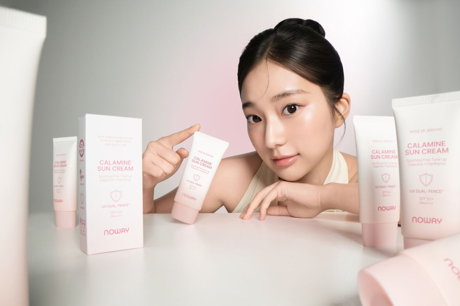 NOWAY · 칼라민 진정 핑크 톤업 선크림 (모델컷) 모델 컷