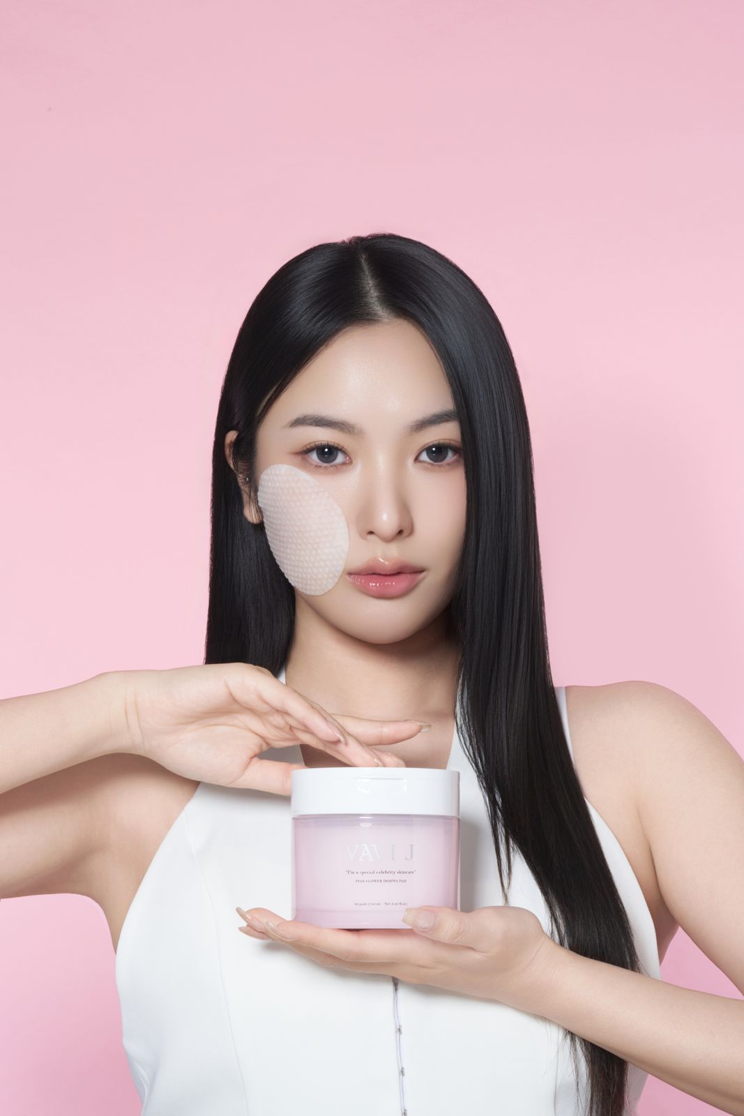 SHARON J · 도화패드 — 모델 컷