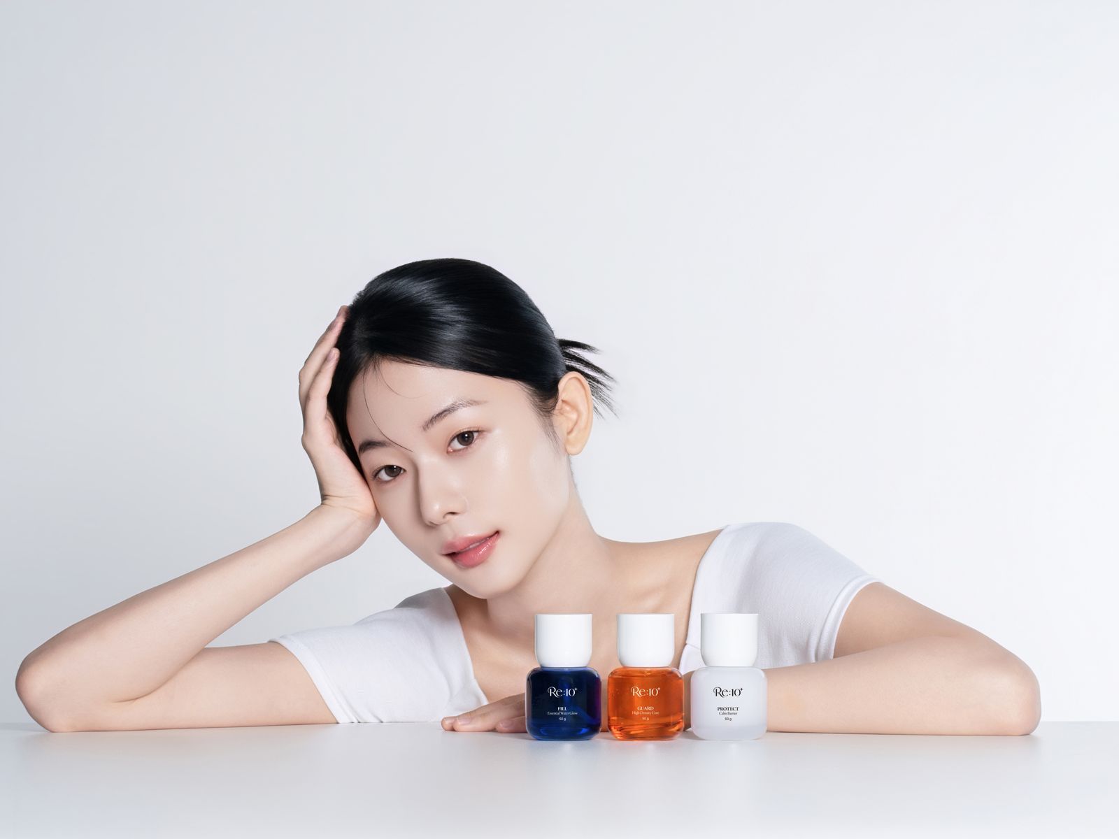 RETENPLUS · 모델촬영 — 3종 테이블 배치+모델컷