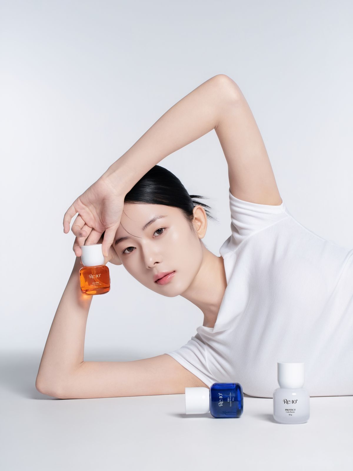 RETENPLUS · 모델촬영 — GUARD 홀딩+3종 테이블컷