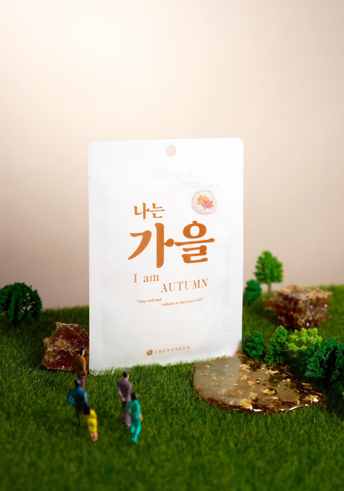 THENANEUN · 마스크 4종 제품 촬영 컷