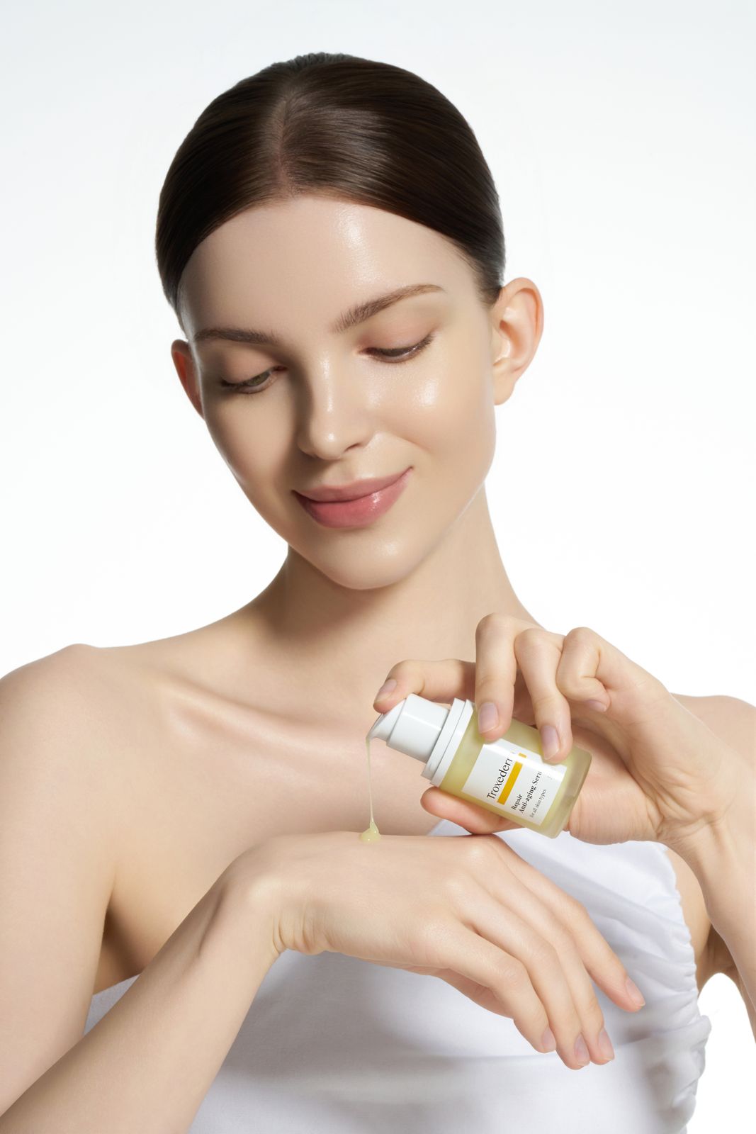 TROXEDERM 모델 컷