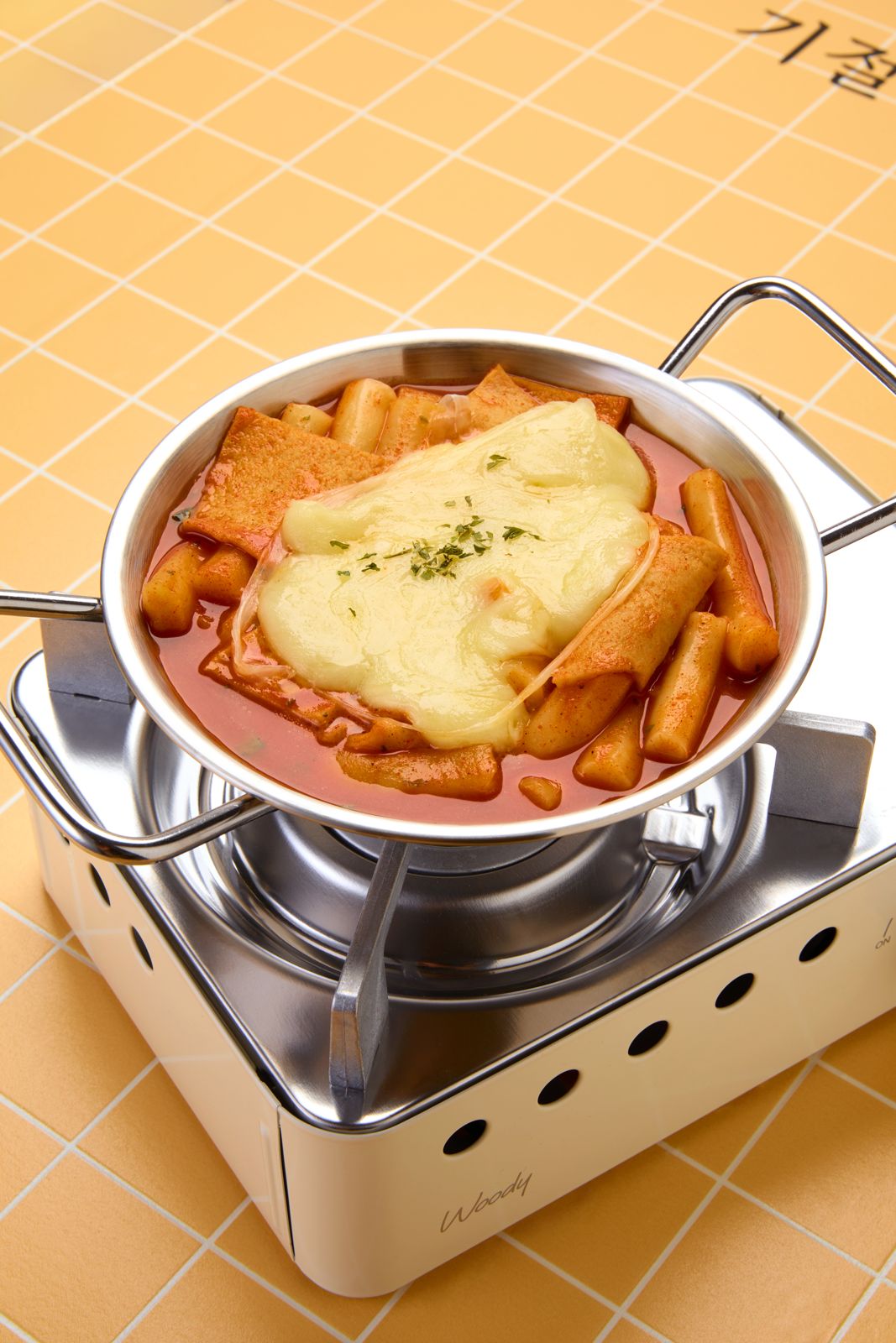 YUMZUP · 국물 떡볶이 밀키트 3종 제품 촬영 컷