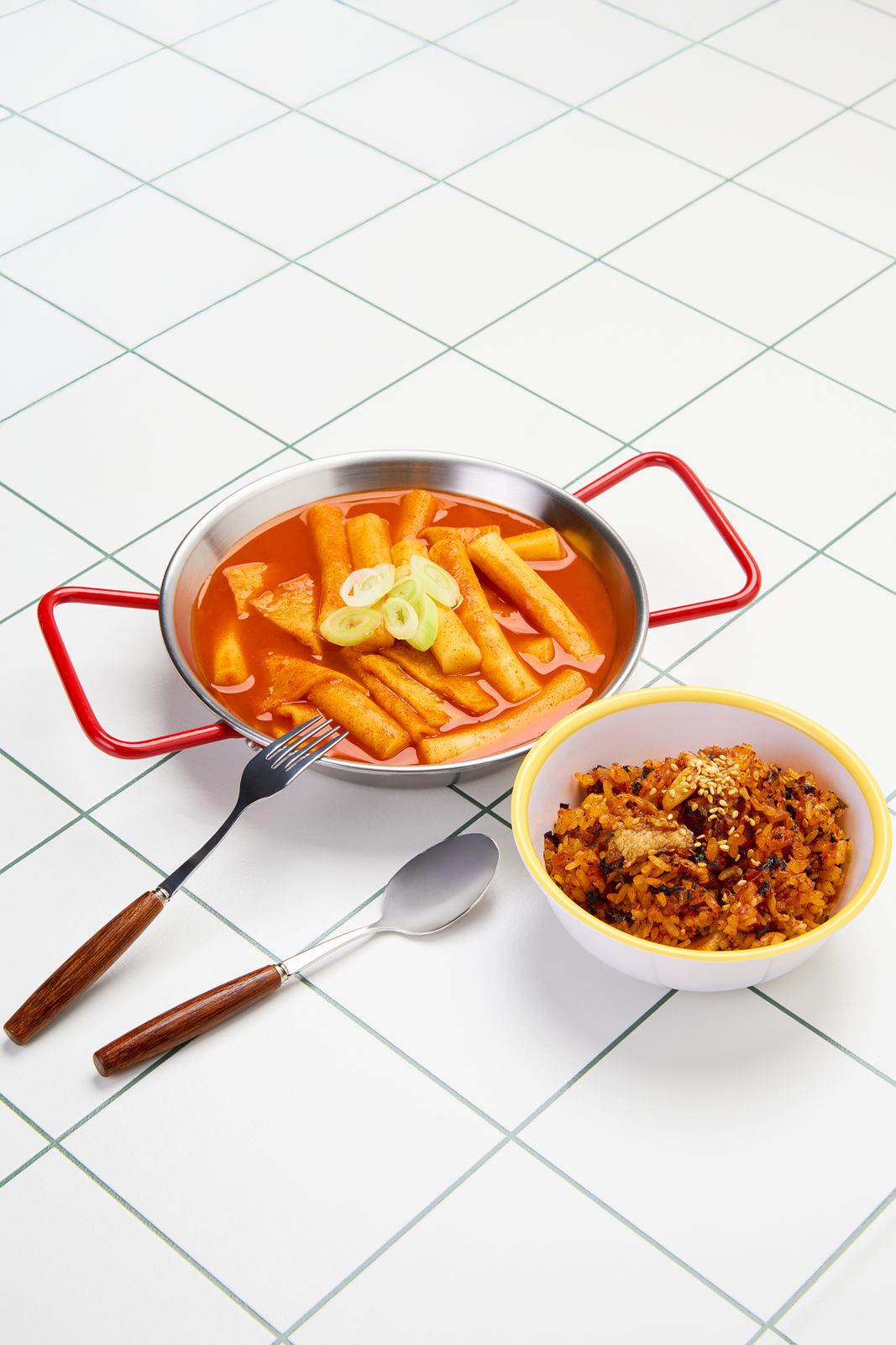 YUMZUP · 국물 떡볶이 밀키트 3종 제품 촬영 컷