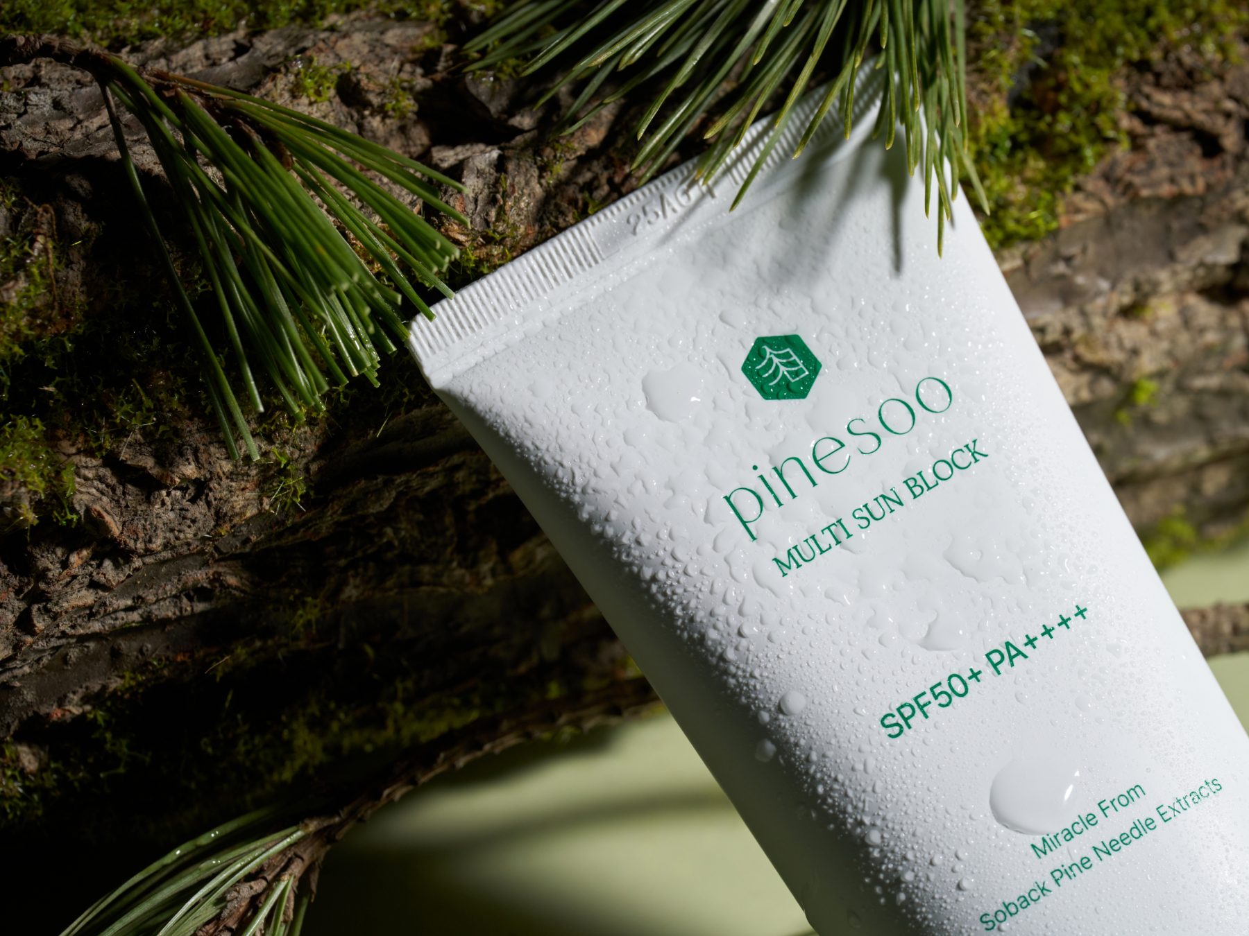 PINESOO 선크림 패키지 디자인