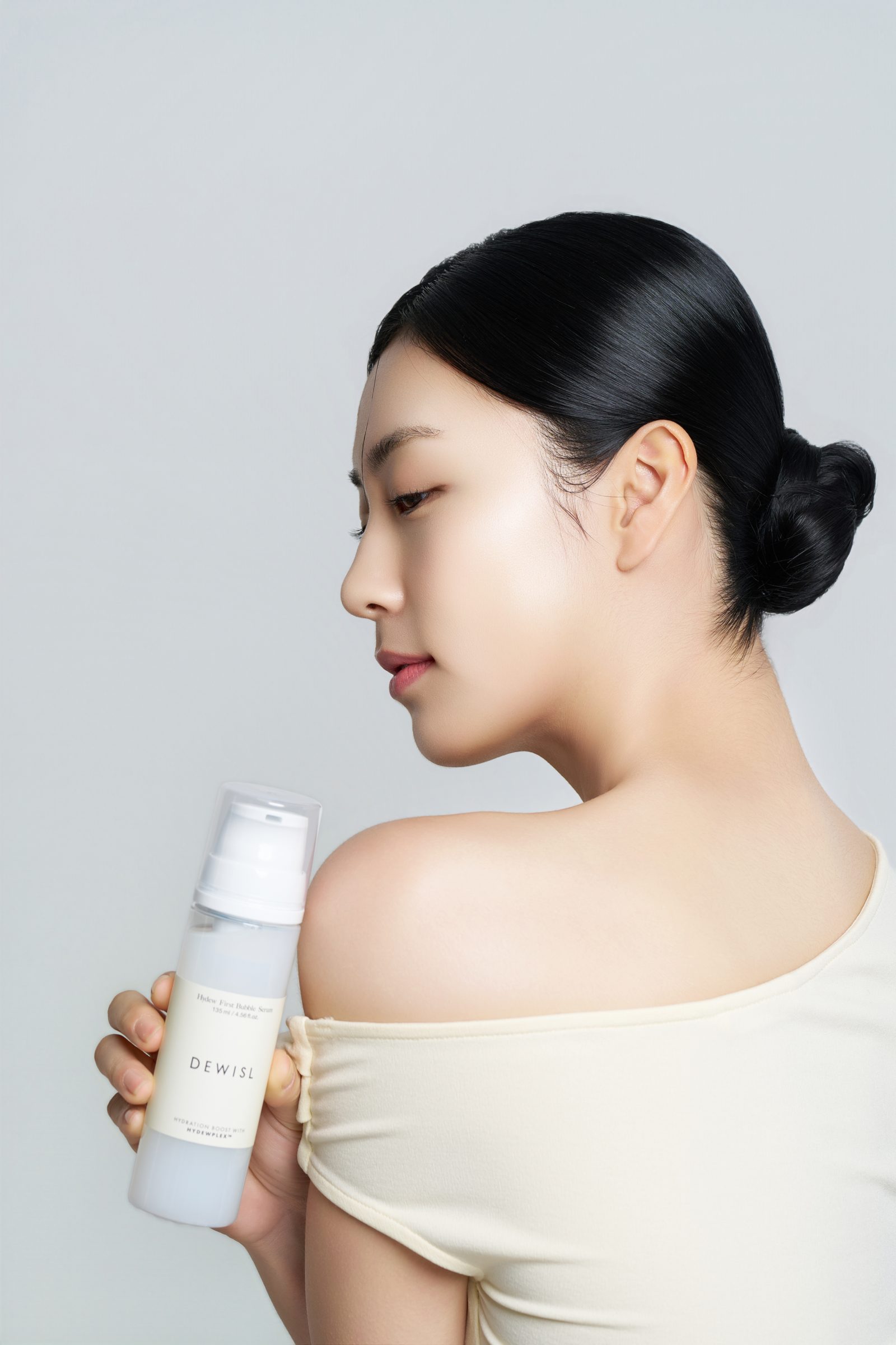 DEWYSLE 촬영 컷 14