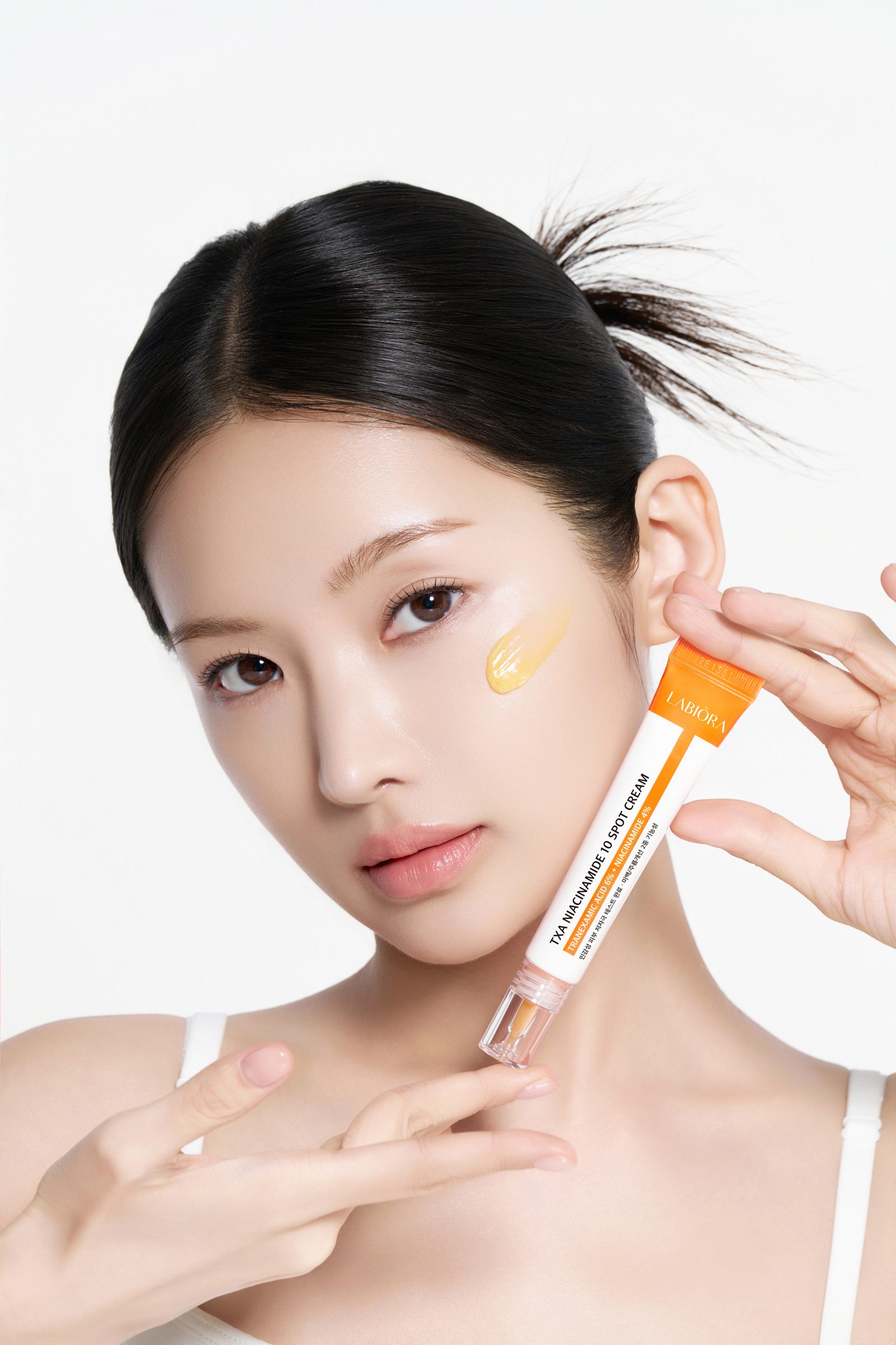 LABIORA 촬영 컷 12