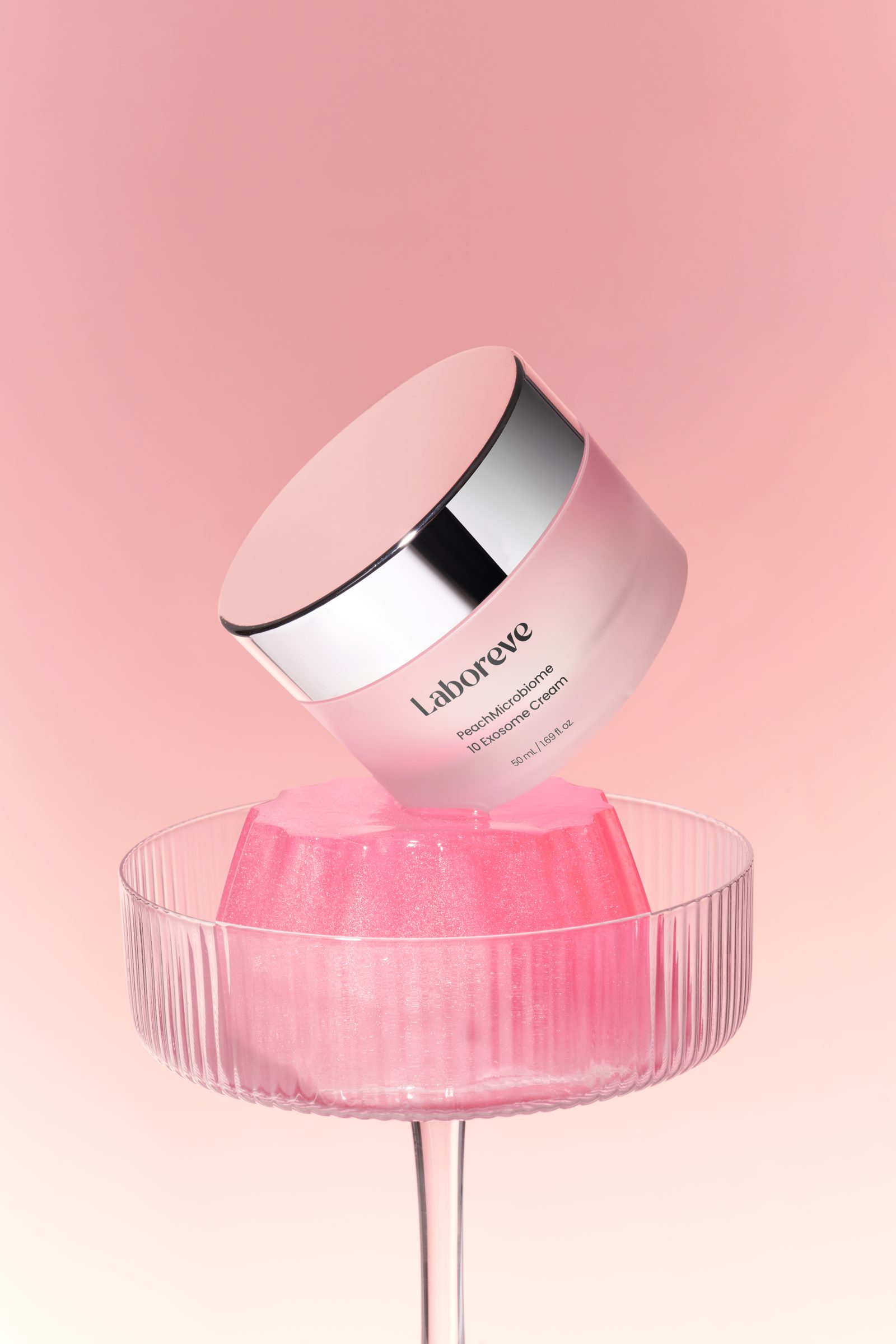 LABOREV 촬영 컷 9