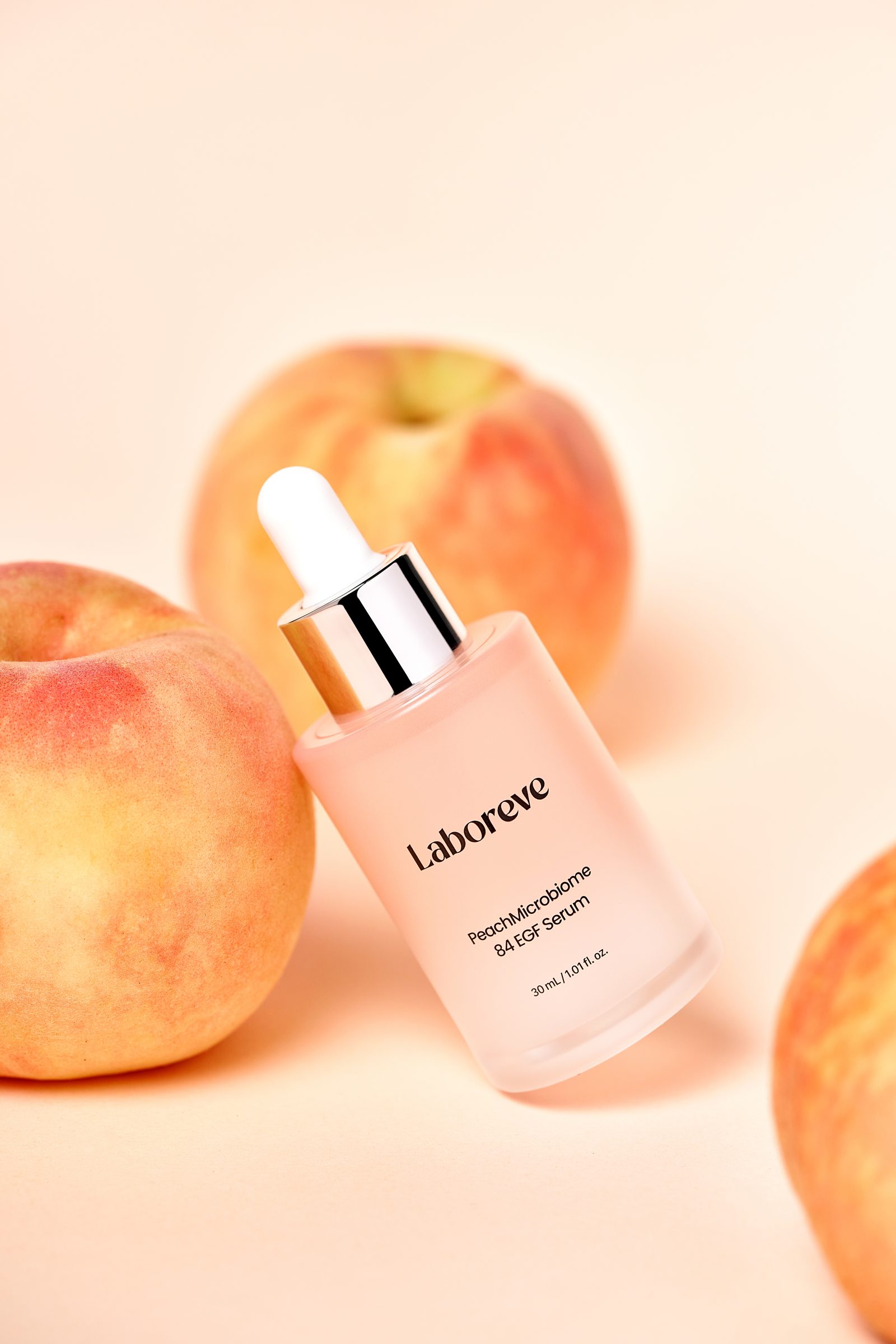 LABOREV 촬영 컷 4