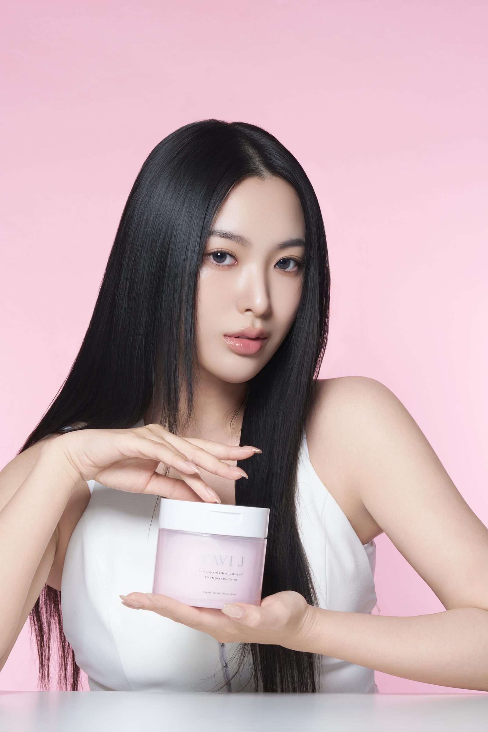 SHARON J 촬영 컷 4