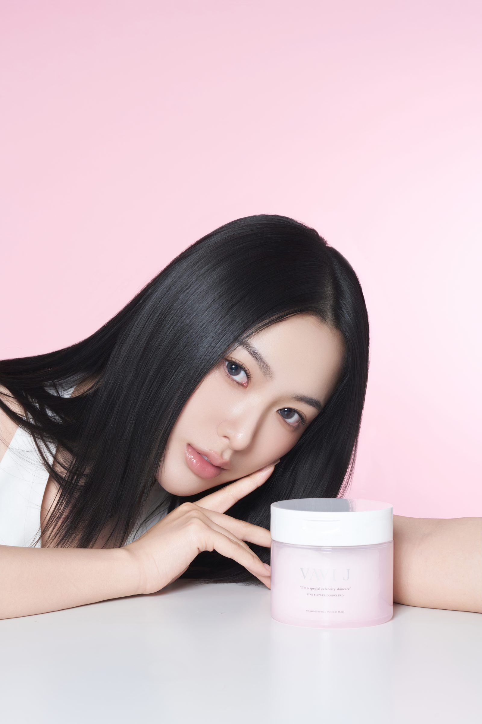 SHARON J 촬영 컷 5
