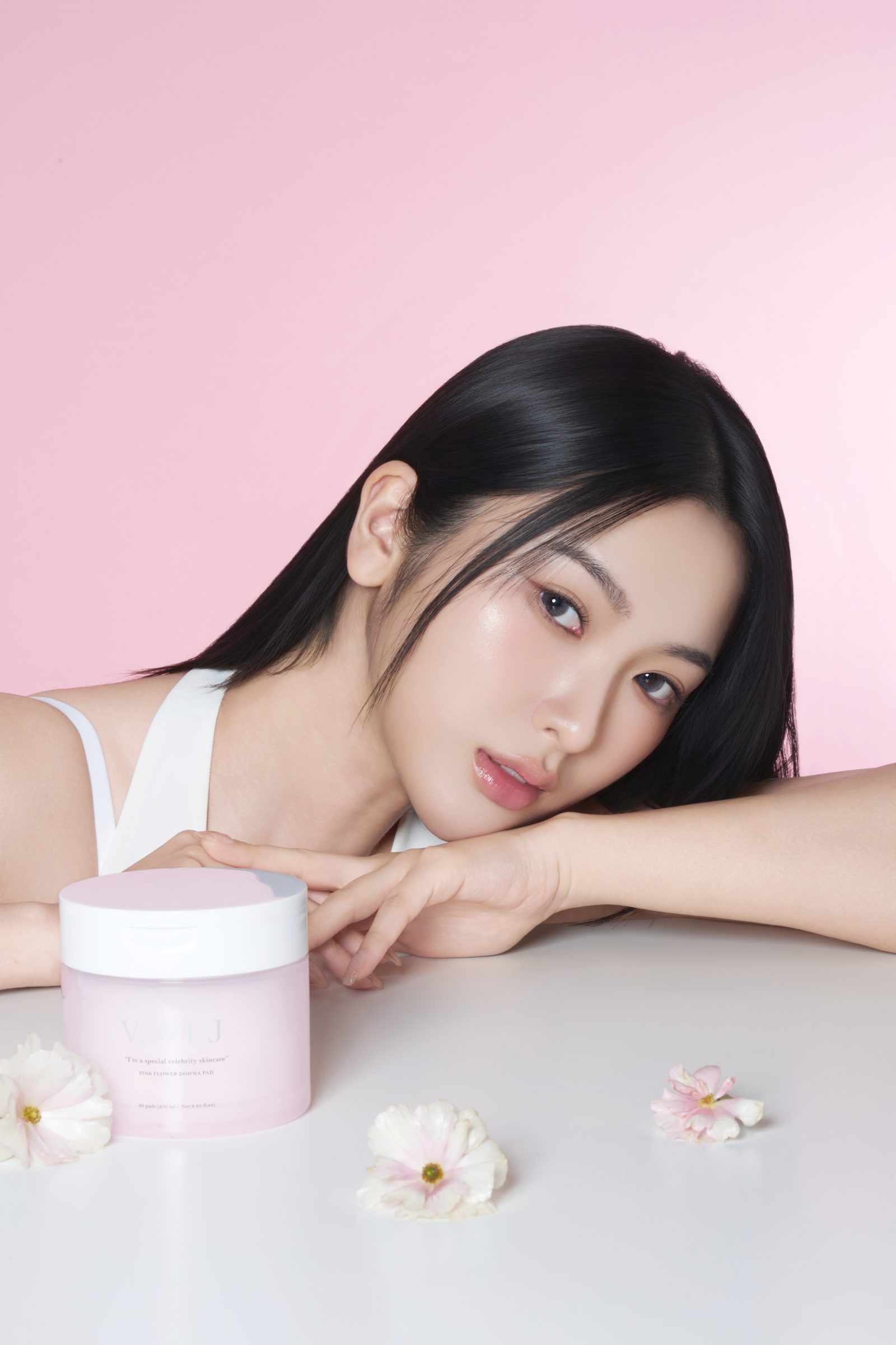 SHARON J 촬영 컷 17