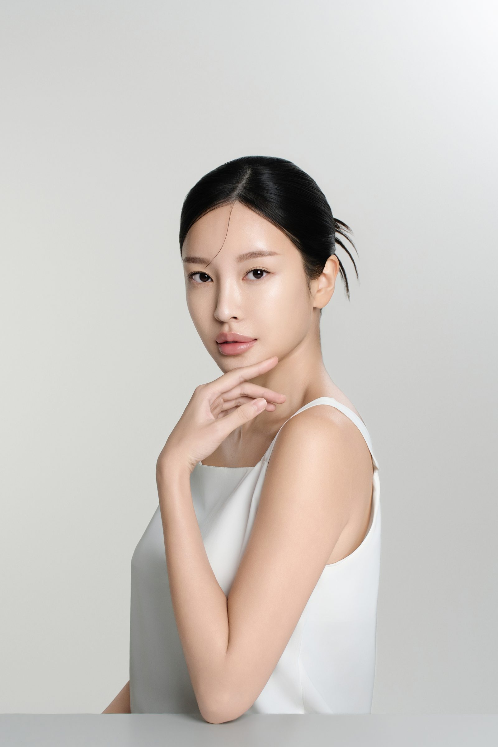 TRUEHYAL 100 촬영 컷 1