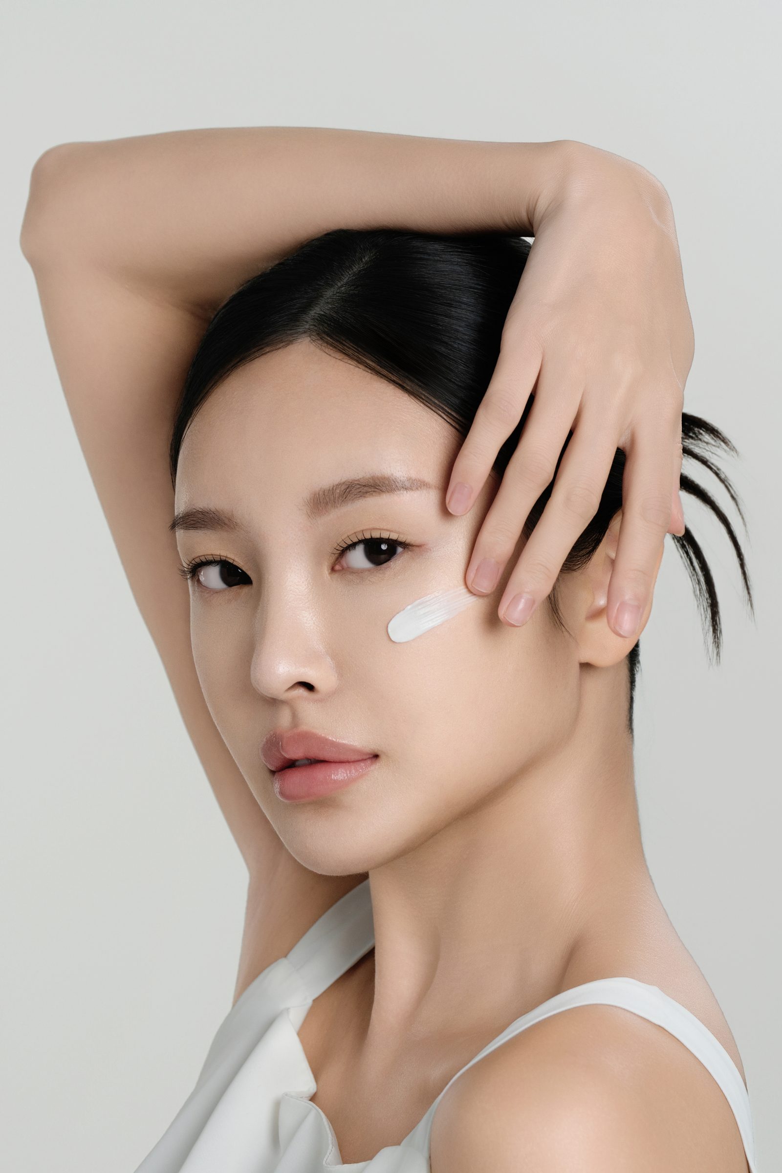 TRUEHYAL 100 촬영 컷 12