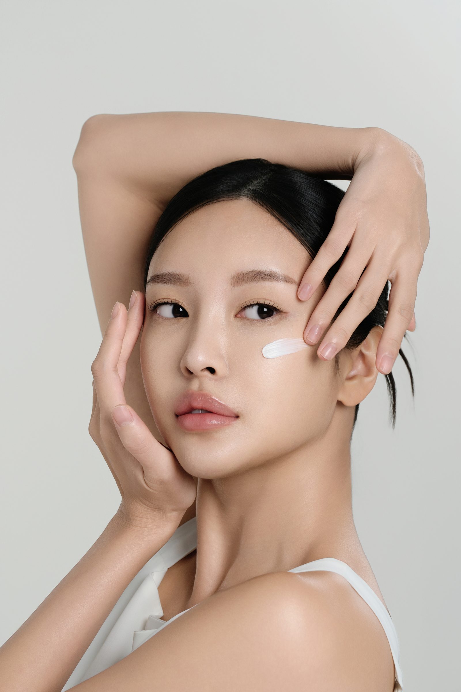 TRUEHYAL 100 촬영 컷 13