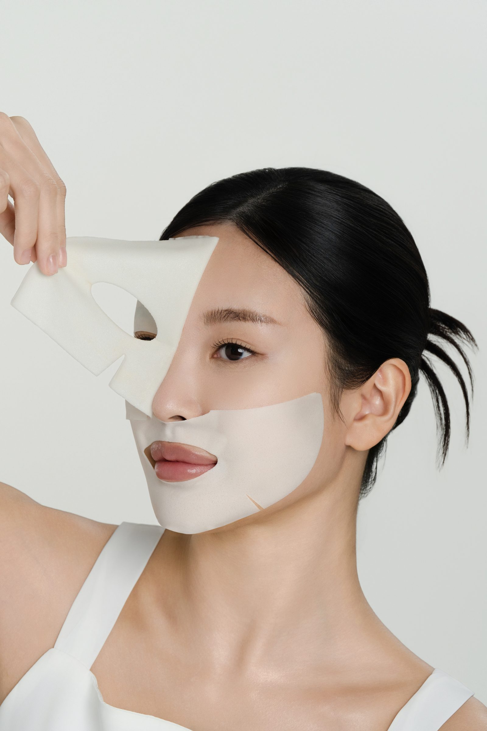 TRUEHYAL 100 촬영 컷 19