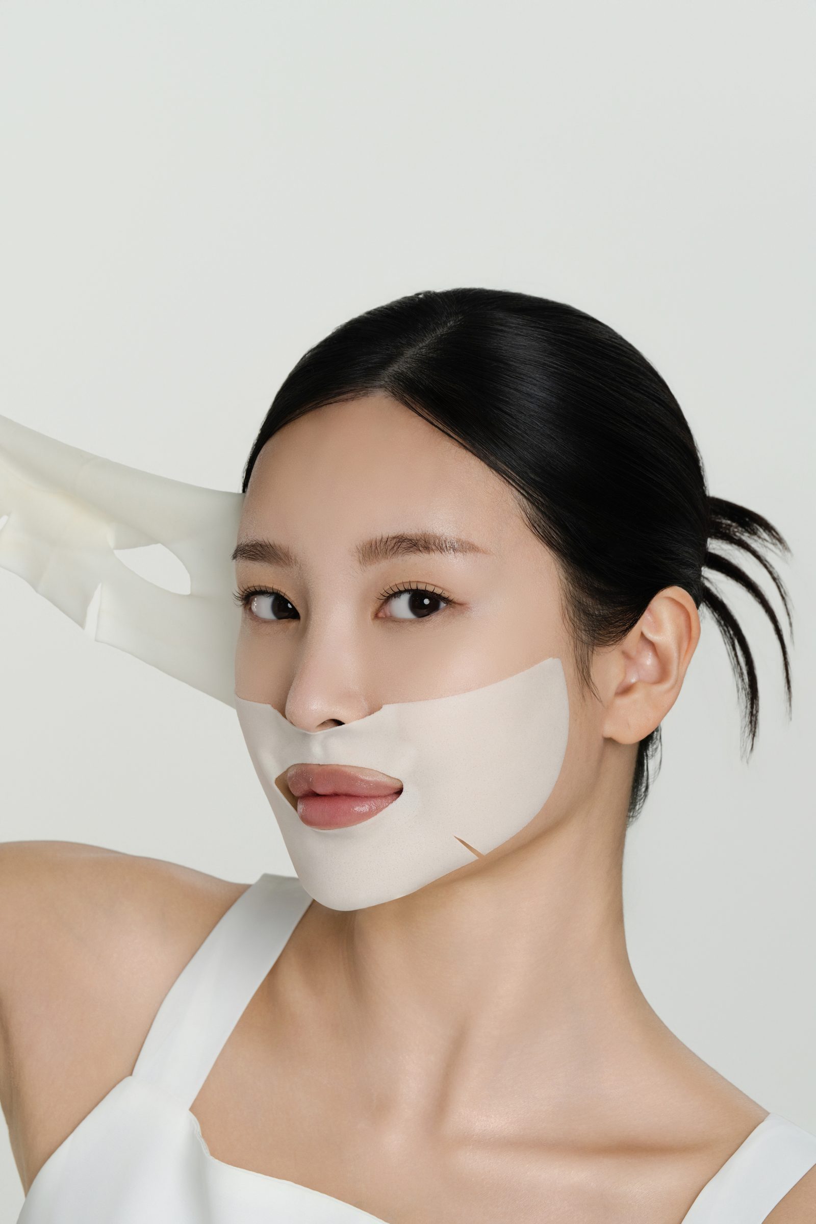 TRUEHYAL 100 촬영 컷 20